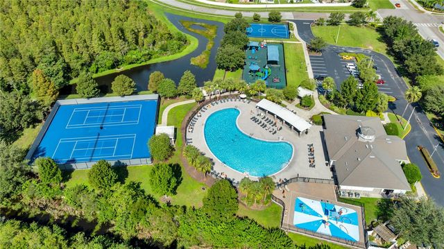 18617 MILTON KEYNES COURT, Land O Lakes, FL 34638