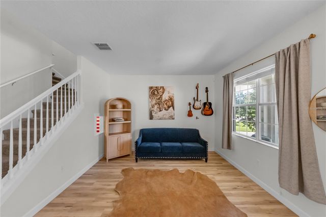 18617 MILTON KEYNES COURT, Land O Lakes, FL 34638