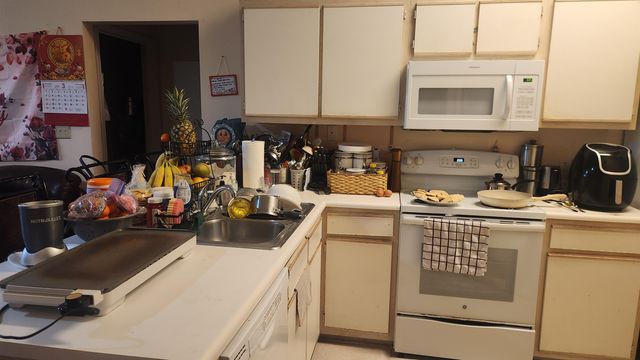 3693 Clay Pond Village Ln Apt 8, Myrtle Beach, SC 29579