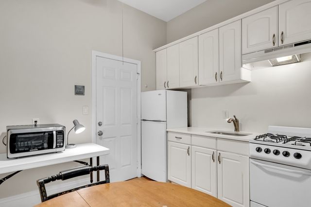 293-295 Commonwealth Avenue 1A, Boston, MA 02115