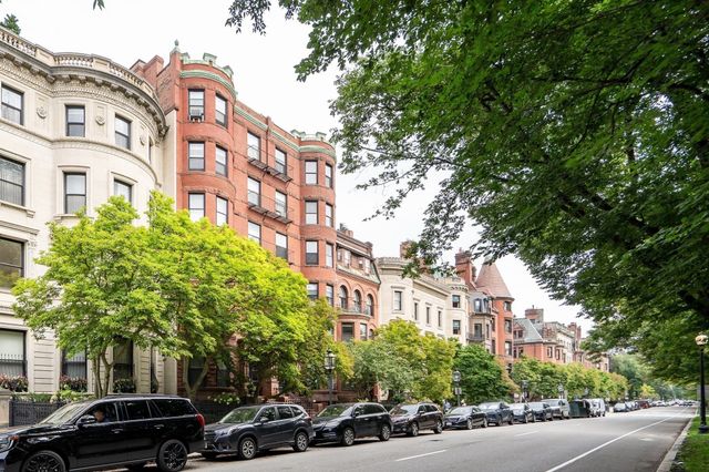 293-295 Commonwealth Avenue 1A, Boston, MA 02115