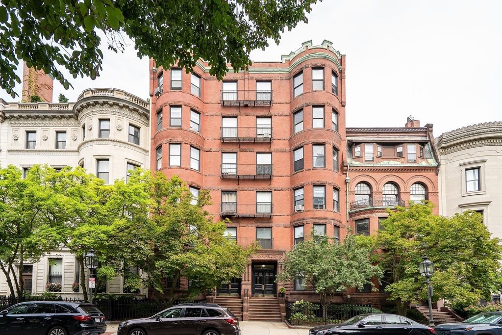293-295 Commonwealth Avenue 1A, Boston, MA 02115