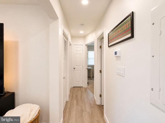 225 COLFAX CT, Manassas Park, VA 20111