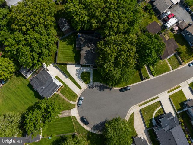 225 COLFAX CT, Manassas Park, VA 20111
