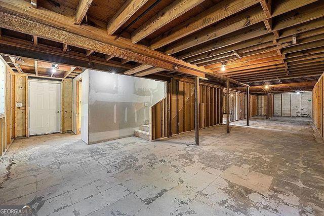 5930 Lake Acworth Drive NW, Acworth, GA 30101