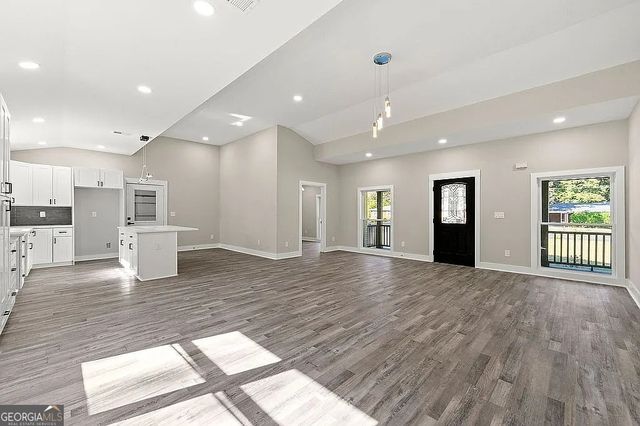 5930 Lake Acworth Drive NW, Acworth, GA 30101