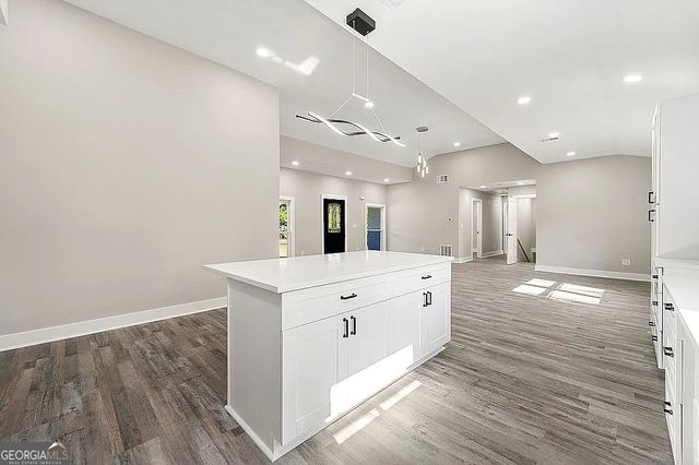 5930 Lake Acworth Drive NW, Acworth, GA 30101