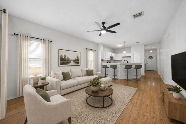 1317 Live Oak Lane, Savannah, TX 76227