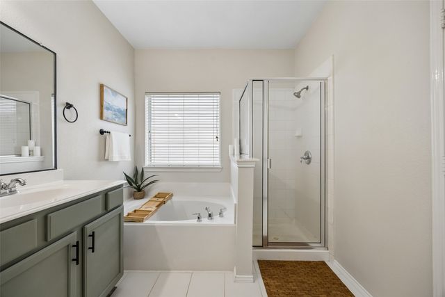1317 Live Oak Lane, Savannah, TX 76227