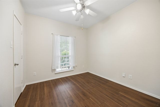 1317 Live Oak Lane, Savannah, TX 76227