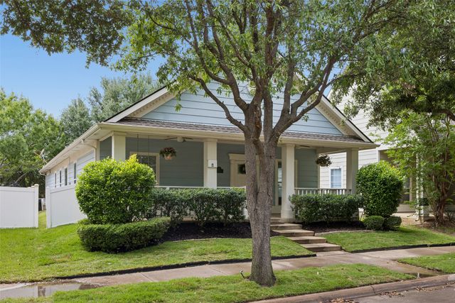1317 Live Oak Lane, Savannah, TX 76227