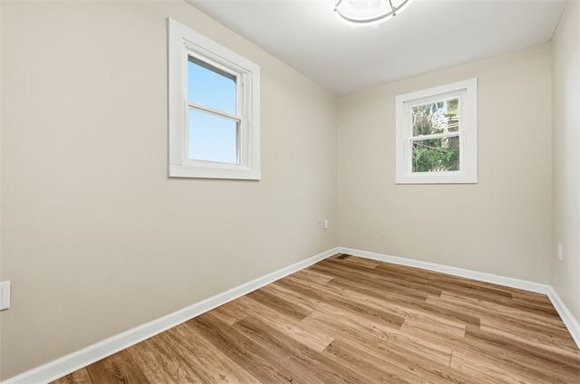 11 Lee Ave, Forest Hills Boro, PA 15221
