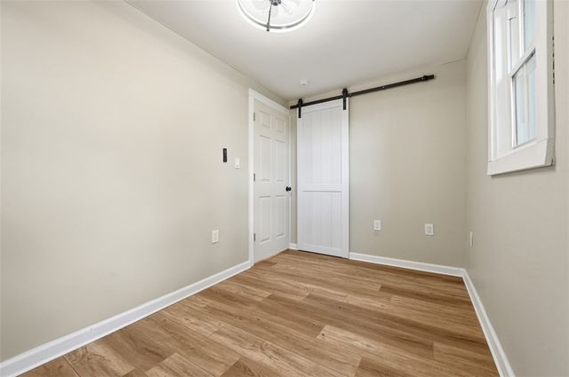 11 Lee Ave, Forest Hills Boro, PA 15221