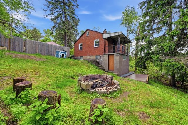 11 Lee Ave, Forest Hills Boro, PA 15221
