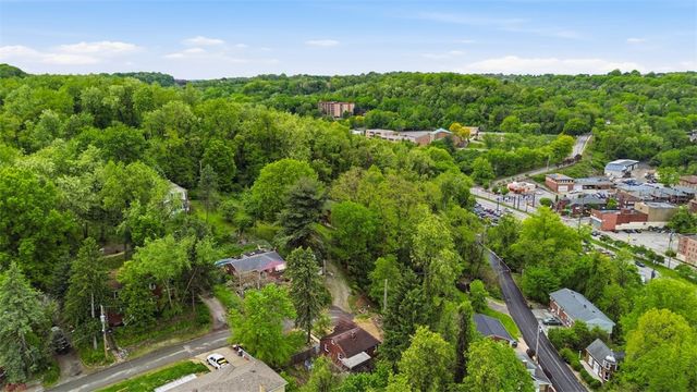 11 Lee Ave, Forest Hills Boro, PA 15221