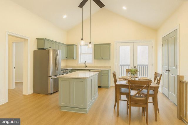 110 LEE DRIVE, Linden, VA 22642