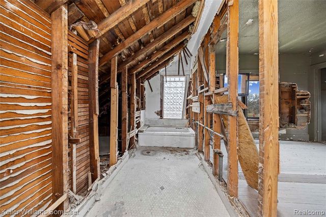 14275 Troester Street, Detroit, MI 48205