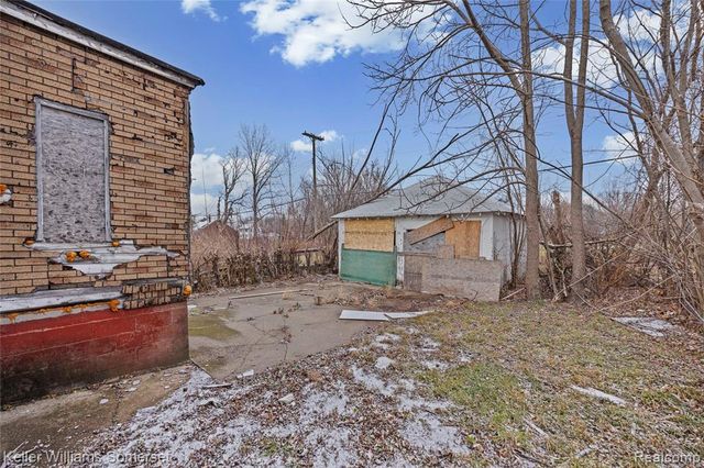 14275 Troester Street, Detroit, MI 48205