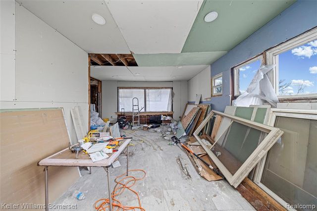 14275 Troester Street, Detroit, MI 48205