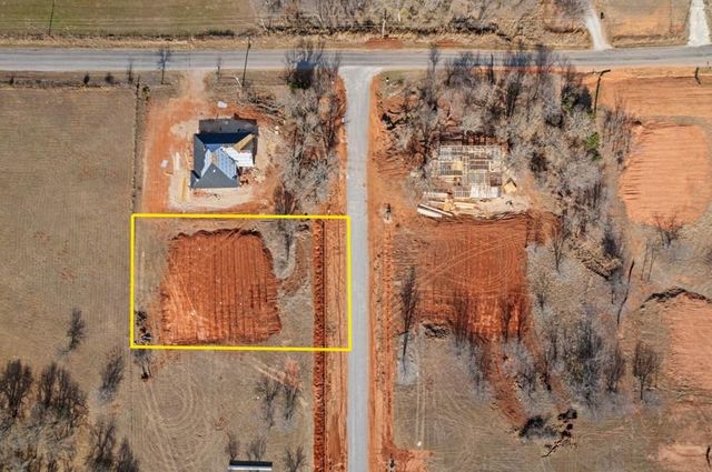 2204 Winter Ridge Road, Blanchard, OK 73010