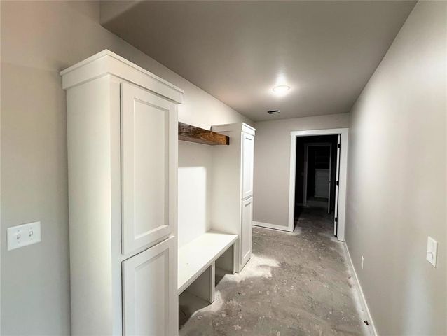 2204 Winter Ridge Road, Blanchard, OK 73010