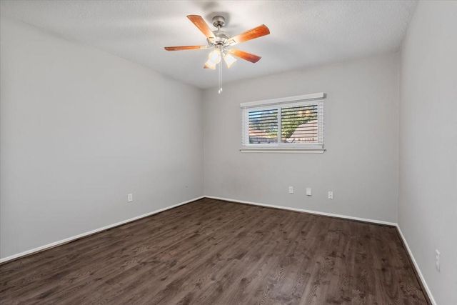 20038 Crazy Horse Circle Drive, Katy, TX 77449