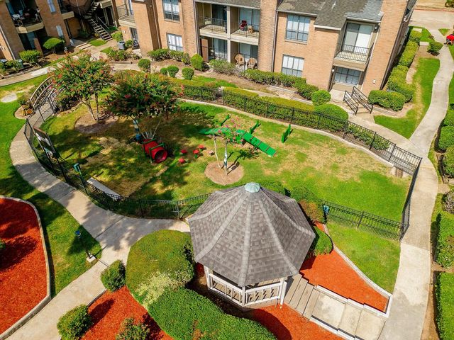 1230 Fm 1960 Bypass Road E 902, Humble, TX 77338