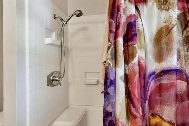 13909 Beyers Ln, Grass Valley, CA 95949