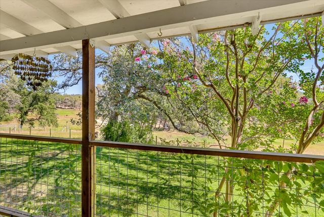 13909 Beyers Ln, Grass Valley, CA 95949