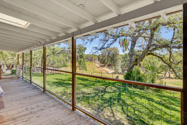 13909 Beyers Ln, Grass Valley, CA 95949
