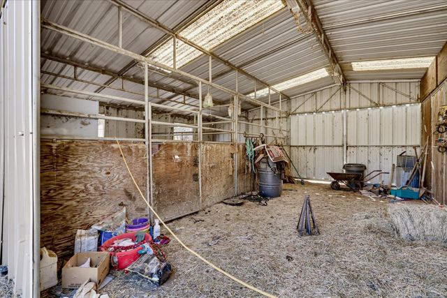 13909 Beyers Ln, Grass Valley, CA 95949