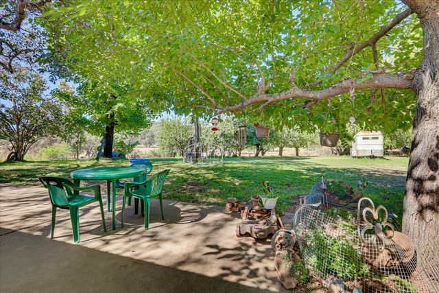 13909 Beyers Ln, Grass Valley, CA 95949