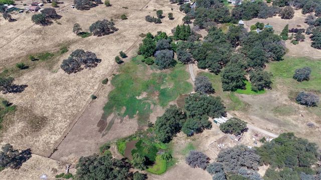13909 Beyers Ln, Grass Valley, CA 95949