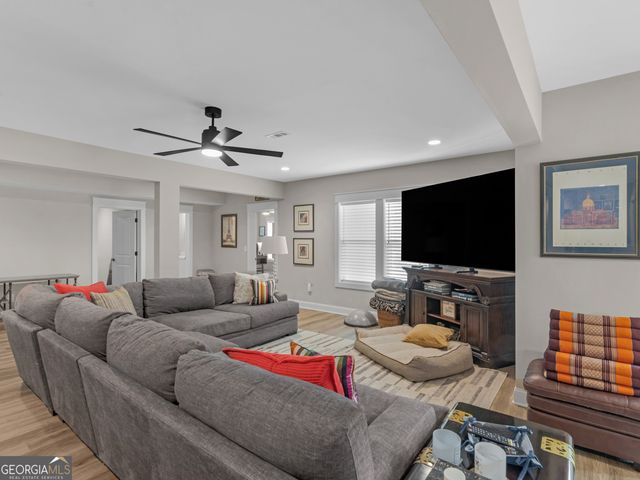 806 Magnolia Walk, Peachtree City, GA 30269