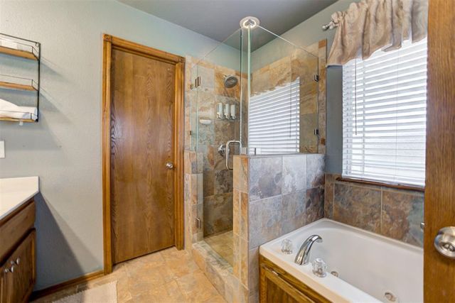 3470 NE Chuck Wagon Road, Piedmont, OK 73078