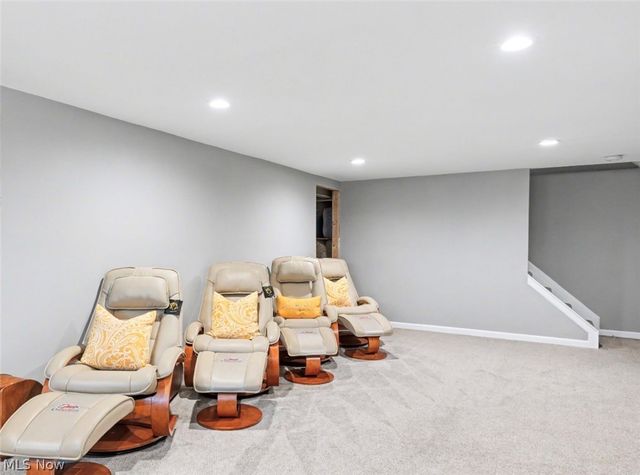 31773 N Roundhead Drive, Solon, OH 44139