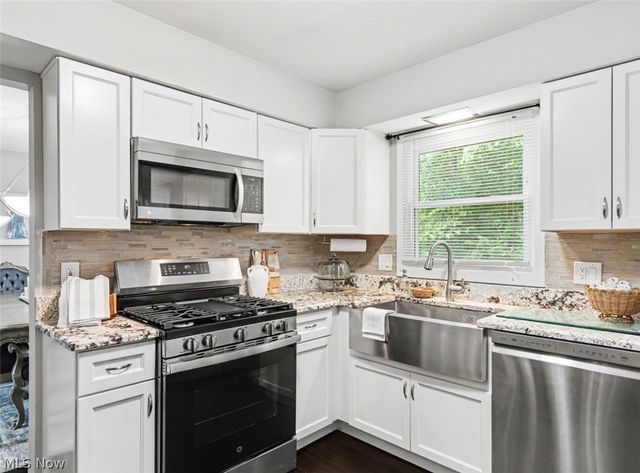 31773 N Roundhead Drive, Solon, OH 44139
