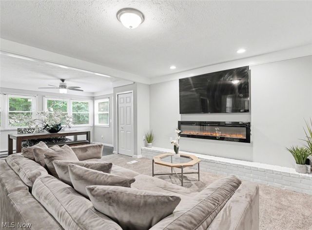 31773 N Roundhead Drive, Solon, OH 44139