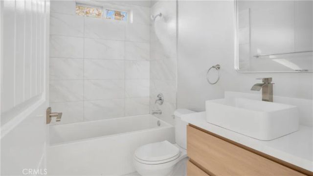 4858 W Avenue L2, Lancaster, CA 93536