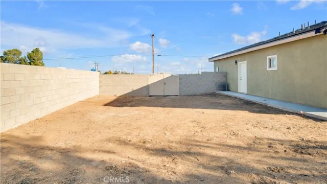 4858 W Avenue L2, Lancaster, CA 93536