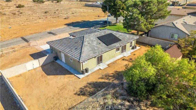 4858 W Avenue L2, Lancaster, CA 93536