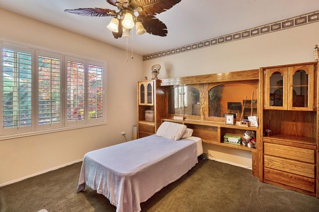2058 Stonecrest Ln, Lincoln, CA 95648
