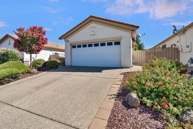 2058 Stonecrest Ln, Lincoln, CA 95648