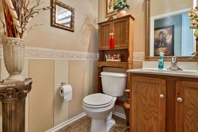 2058 Stonecrest Ln, Lincoln, CA 95648