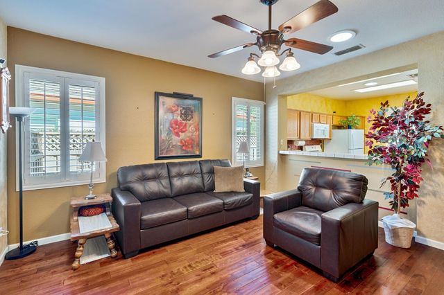 2058 Stonecrest Ln, Lincoln, CA 95648