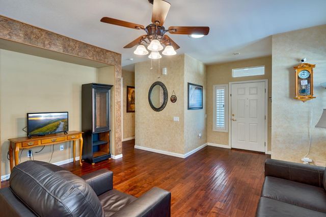 2058 Stonecrest Ln, Lincoln, CA 95648