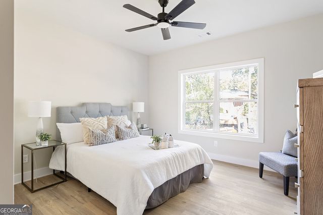 2425 Mellville, Decatur, GA 30032