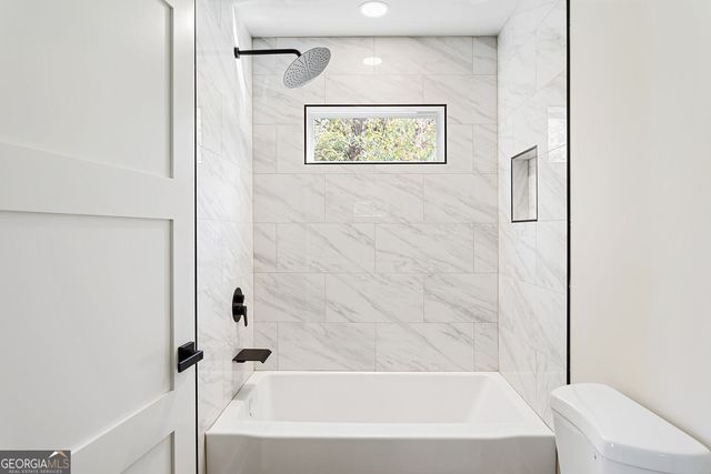 2425 Mellville, Decatur, GA 30032