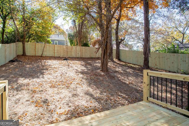 2425 Mellville, Decatur, GA 30032