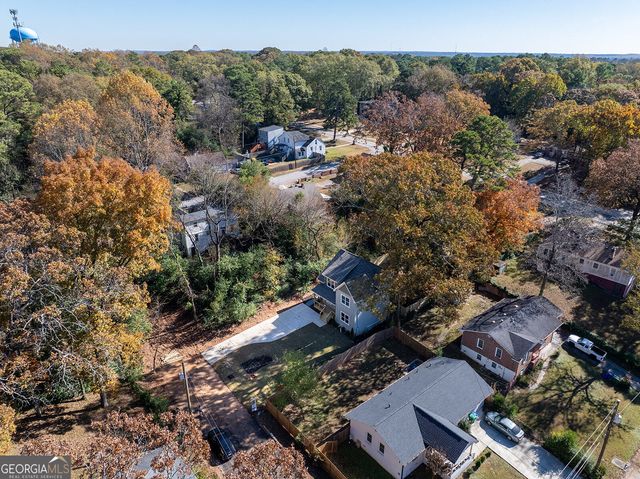 2425 Mellville, Decatur, GA 30032